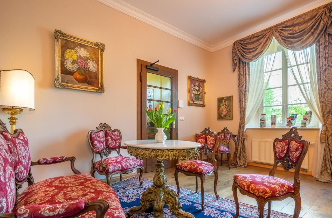 Romantisches Hotel Zur Post Броденбах Екстериор снимка
