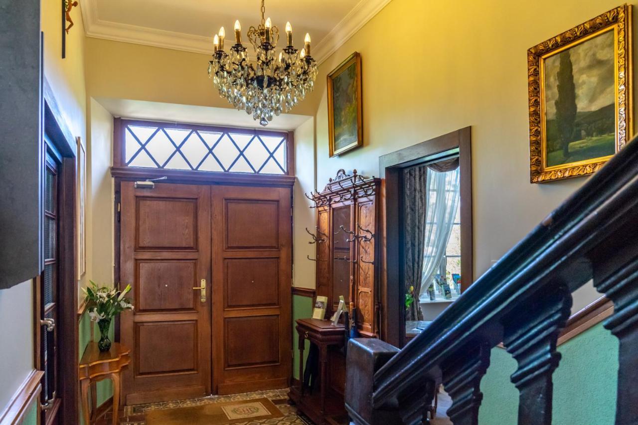 Romantisches Hotel Zur Post Броденбах Екстериор снимка